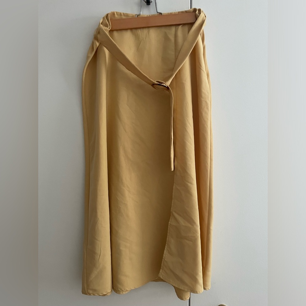 Mango Skirt - Picture 4 of 7